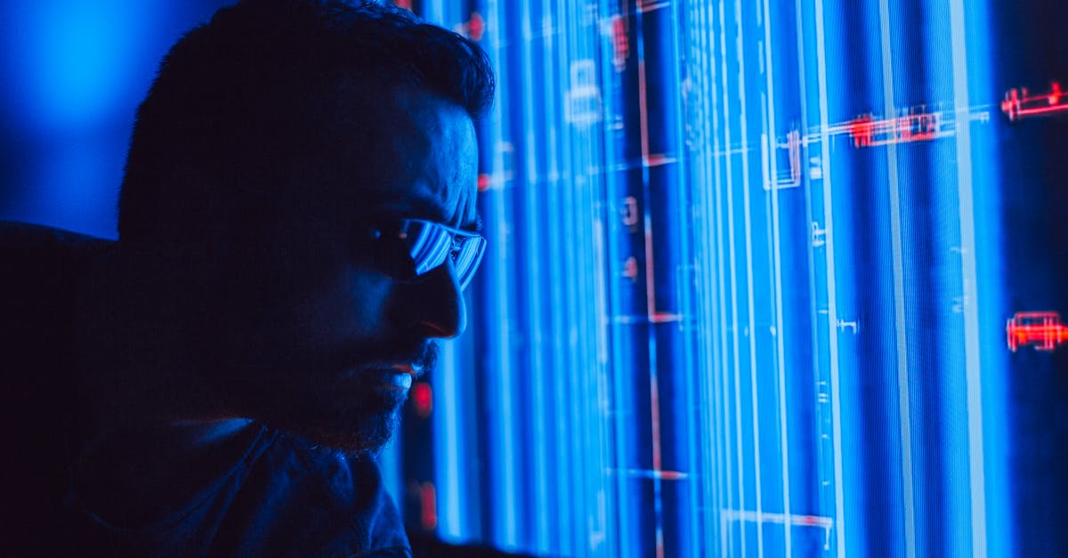 聚名网实名账号：股轩APP详情下载教程