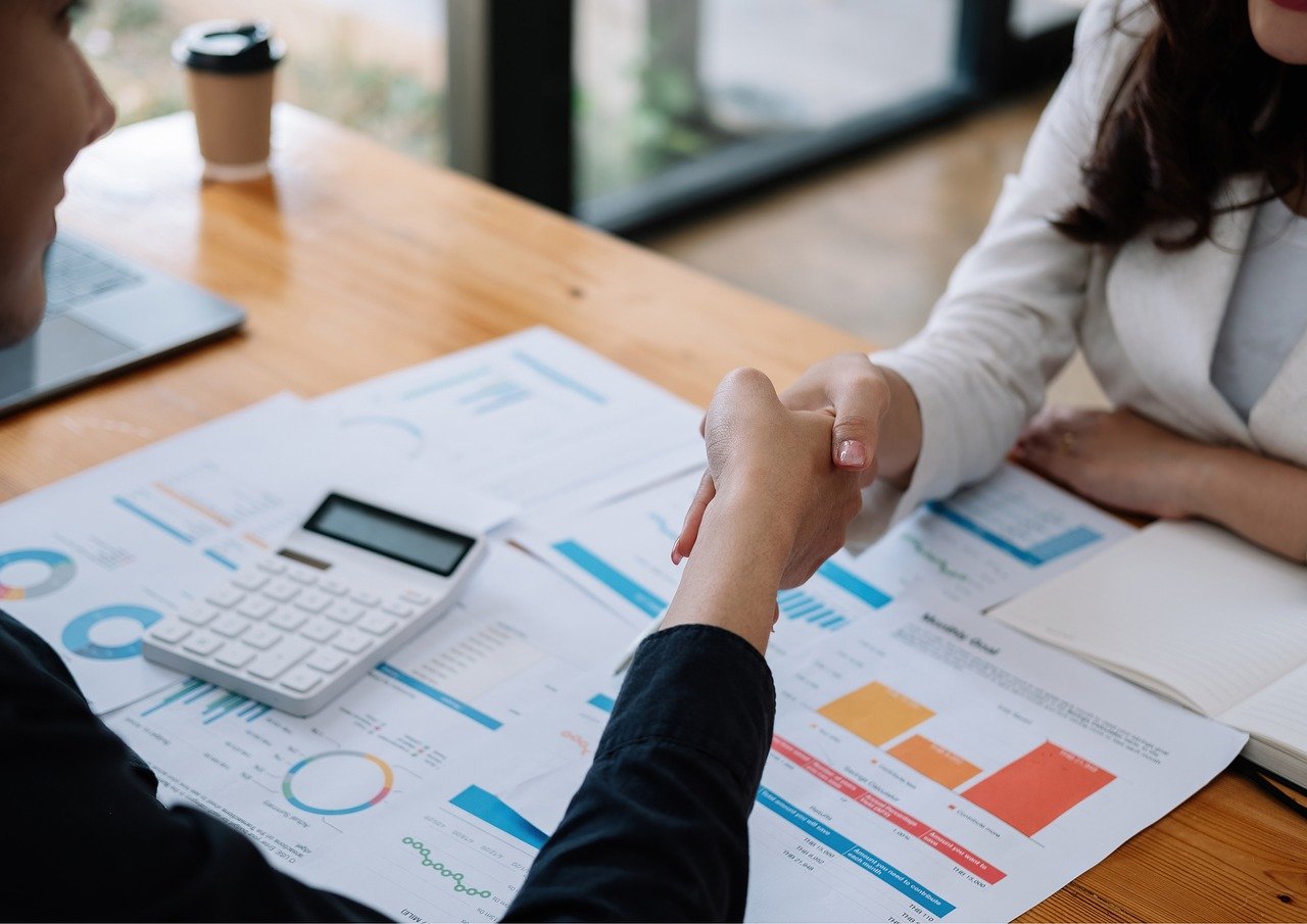 VX账号买卖:余生app详情下载教程沙漏