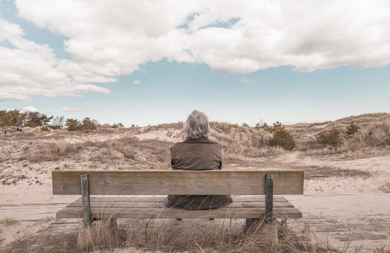 丽晶国际实名账号:流量卡对于数字化生活的影响和贡献