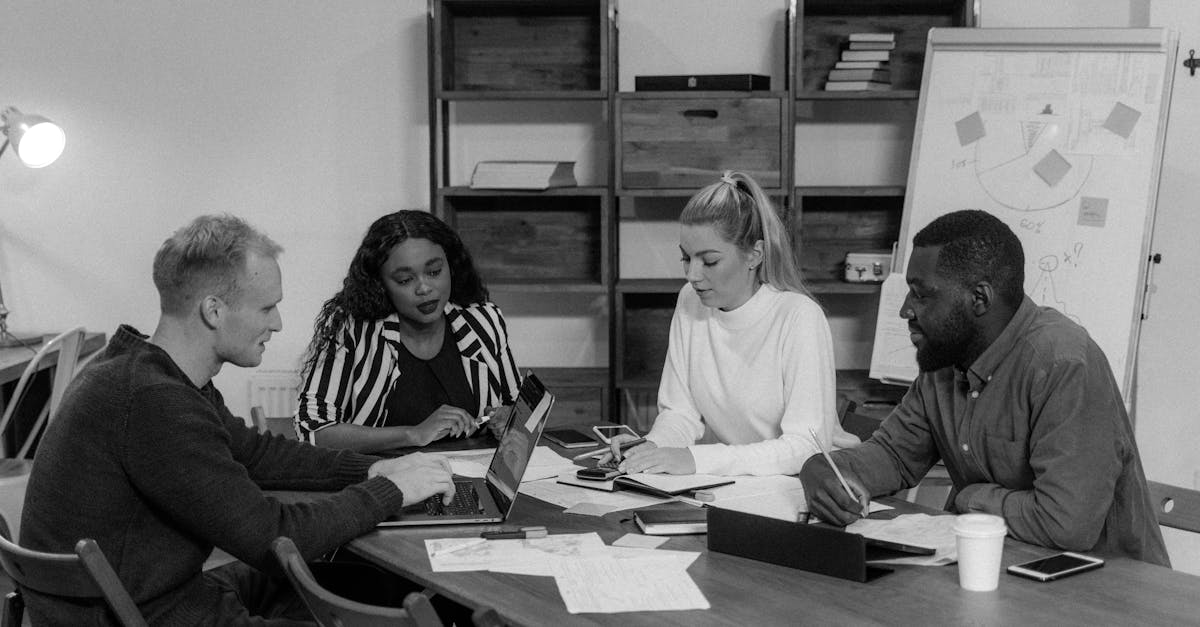 网络暴力背后的黑手：DDoS攻击导致的灾难